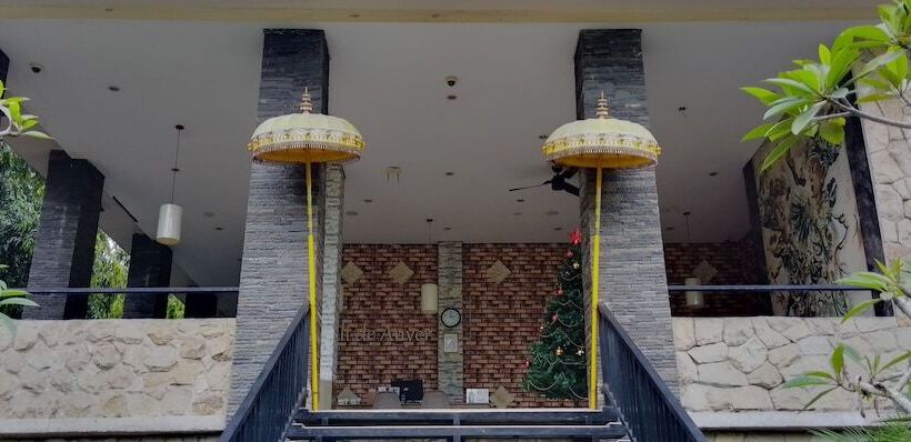 Bali De Anyer Hotel & Restaurant
