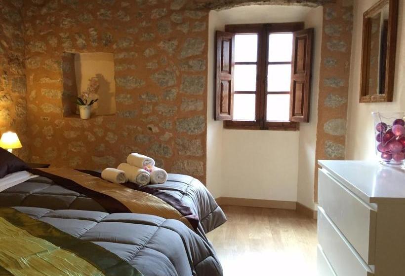 ホテル Ca Na Francina