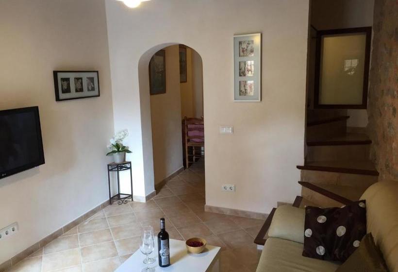 ホテル Ca Na Francina