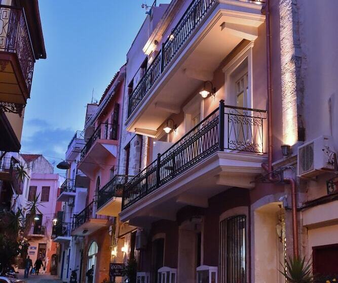 ホテル Consolato Boutique