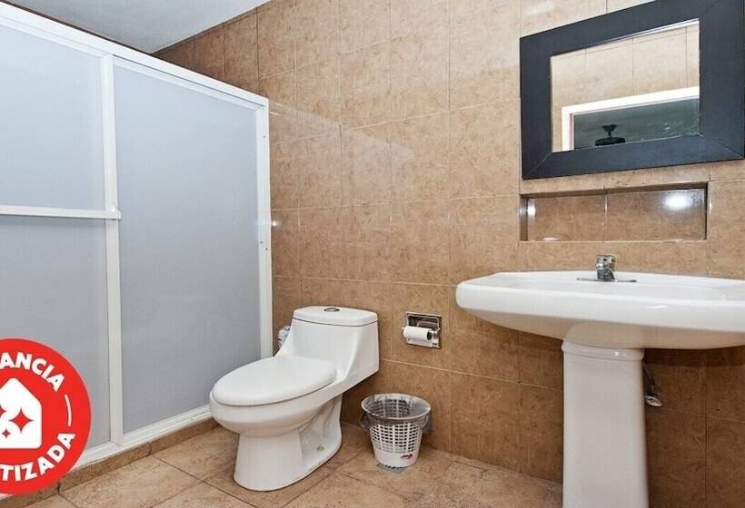 호텔 Econosuites Monterrey