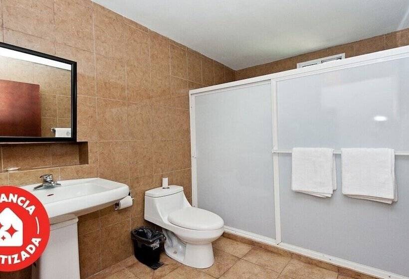 호텔 Econosuites Monterrey