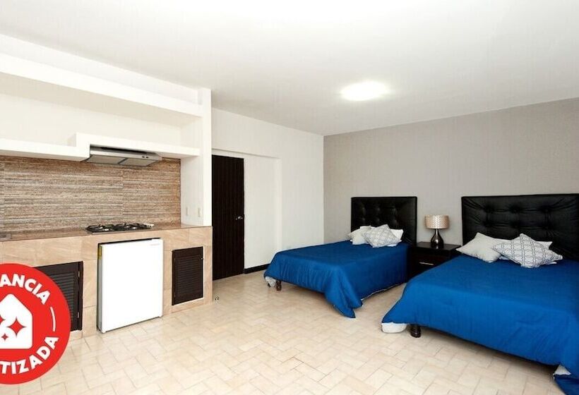 호텔 Econosuites Monterrey