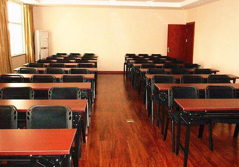 Отель Greentree Inn Hefei South High Speed Railway Station Baohe Avenue Baohe District Government