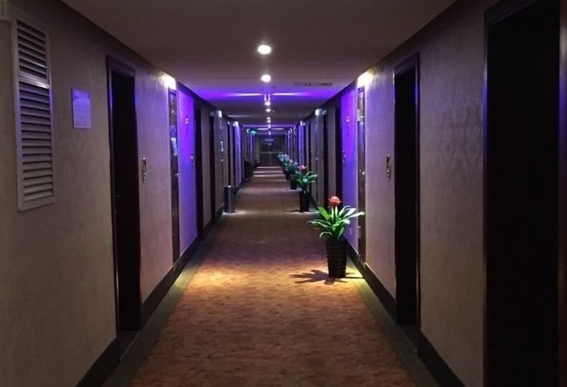 Отель Greentree Inn Nantong Tongzhou Shiji Avenue Jianghaihuangdu Express