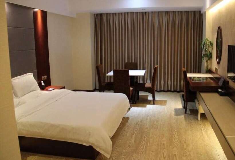Отель Greentree Inn Nantong Tongzhou Shiji Avenue Jianghaihuangdu Express