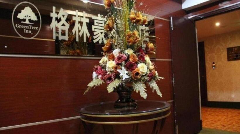 Отель Greentree Inn Nantong Tongzhou Shiji Avenue Jianghaihuangdu Express