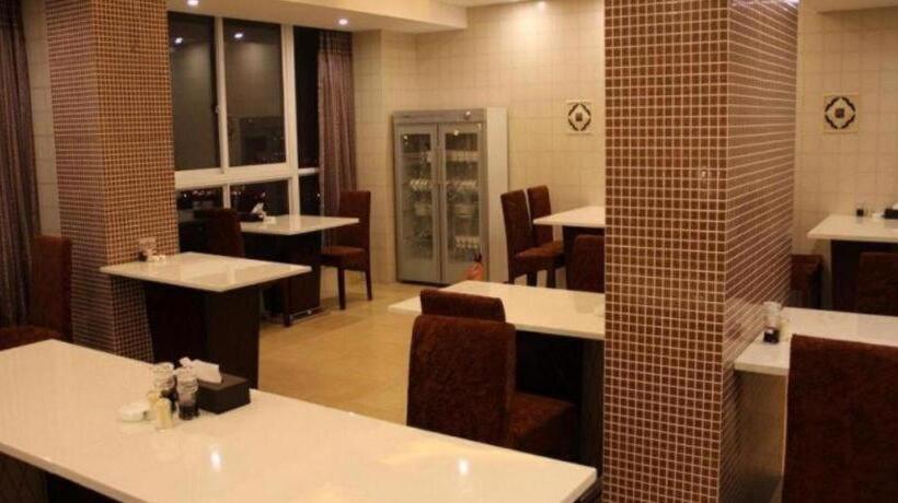 Отель Greentree Inn Nantong Tongzhou Shiji Avenue Jianghaihuangdu Express