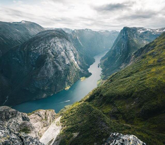 Отель Gudvangen Fjordtell