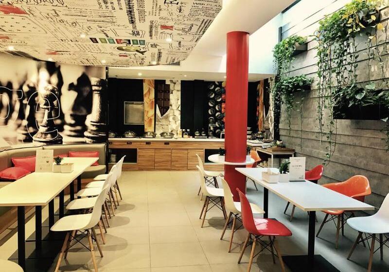 호텔 Ibis Shanghai Gubei