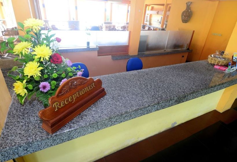 فندق Istana Pool Villas & Spa  Bangka