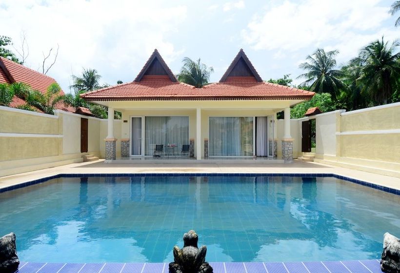 فندق Istana Pool Villas & Spa  Bangka