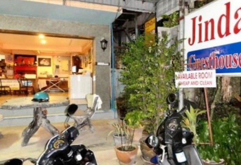 호텔 Jinda Guesthouse
