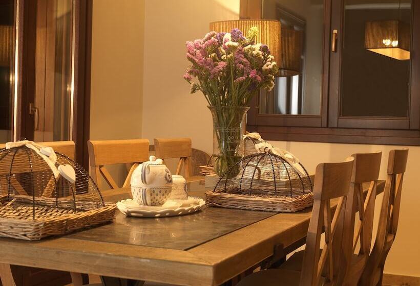 בית מלון כפרי Kamares Villas