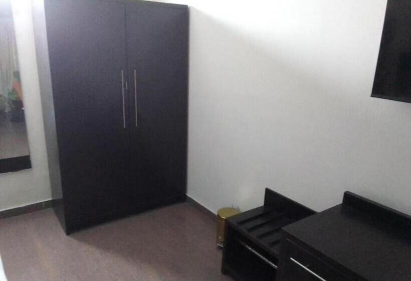 Отель 2 Bedroom Apartment