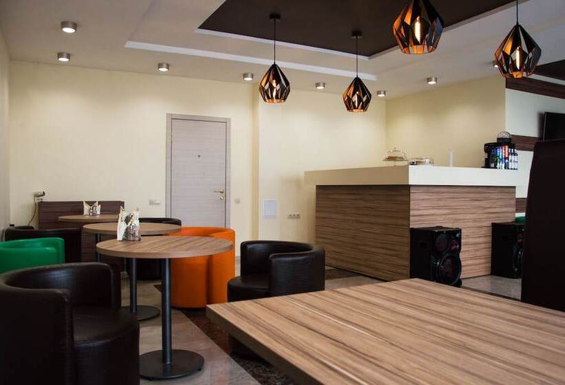 فندق Marton Osharskaya