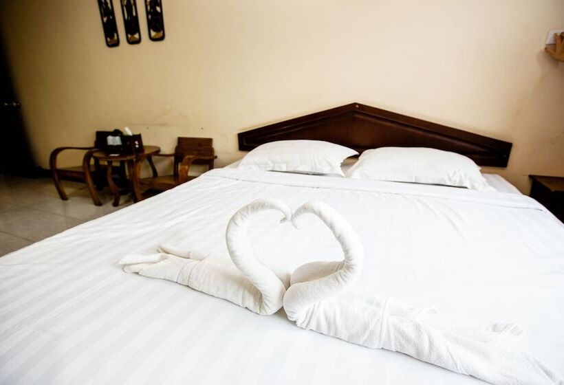 בית מלון כפרי May I Inn