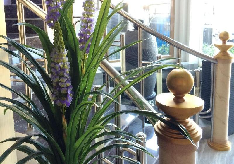 호텔 D Calia Tarakan