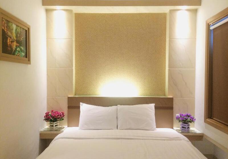 호텔 D Calia Tarakan