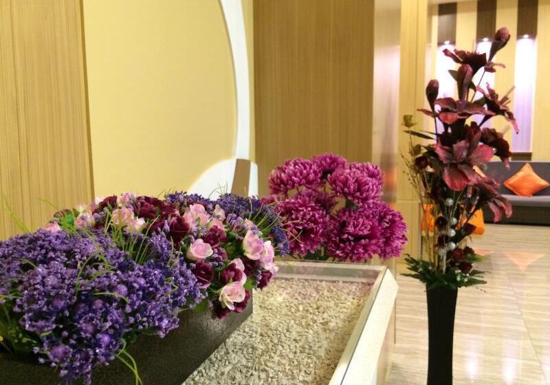 호텔 D Calia Tarakan