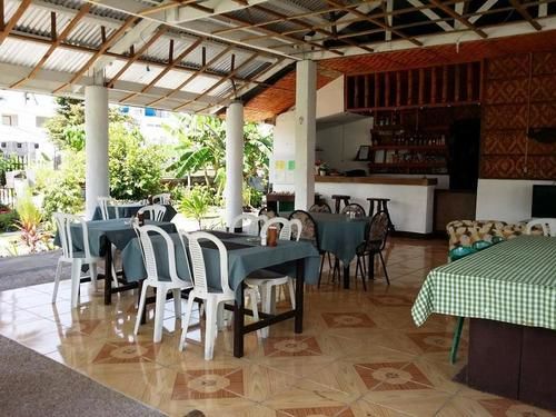 ホテル Mr. Kwiiz Lodging House And Restaurant