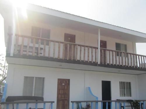 ホテル Mr. Kwiiz Lodging House And Restaurant