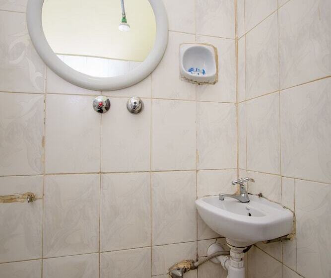 هتل Mukono Resort