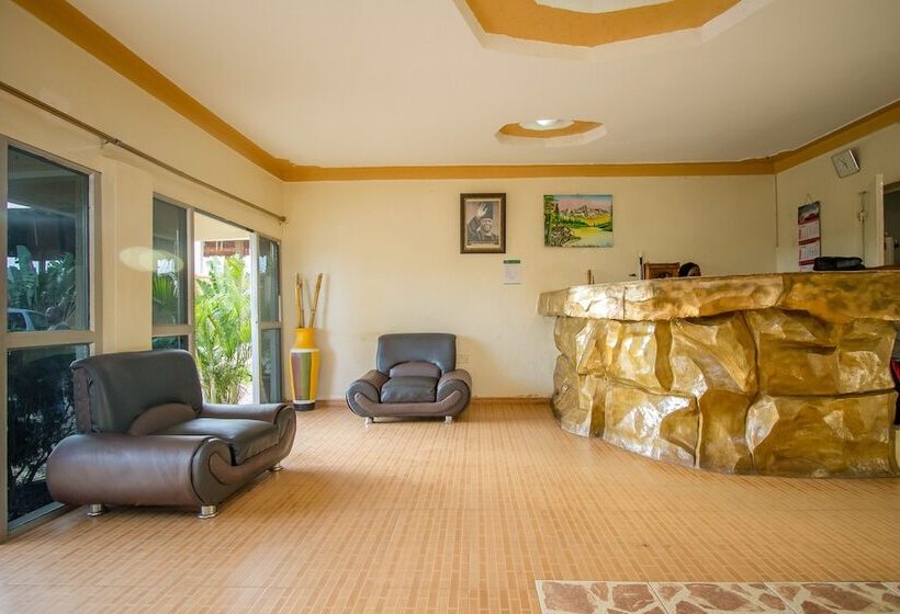 هتل Mukono Resort