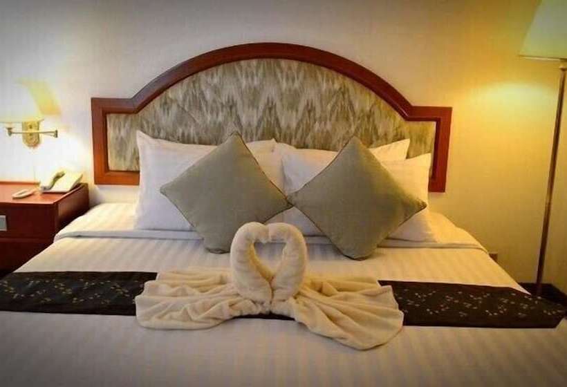 فندق Nattirat Grand