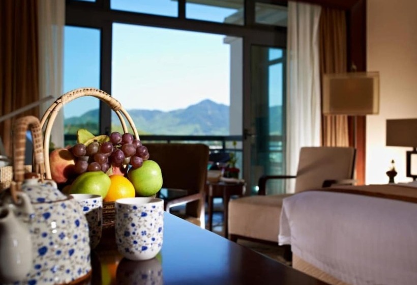 Otel New Century Resort Yuyao Siming Lake