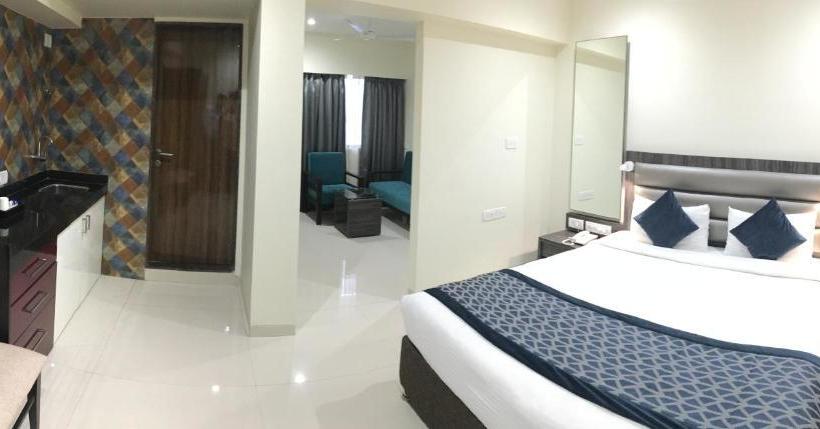 Fotos del hotel Ontime Residency Apartment And:  2
