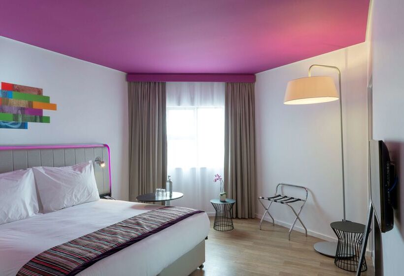 בית מלון כפרי Park Inn By Radisson Polokwane