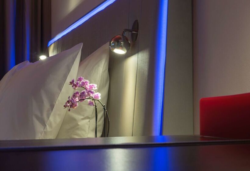 בית מלון כפרי Park Inn By Radisson Polokwane