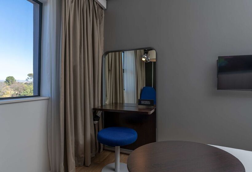 בית מלון כפרי Park Inn By Radisson Polokwane