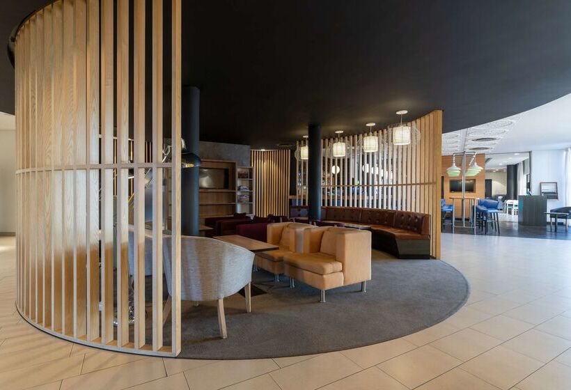 בית מלון כפרי Park Inn By Radisson Polokwane