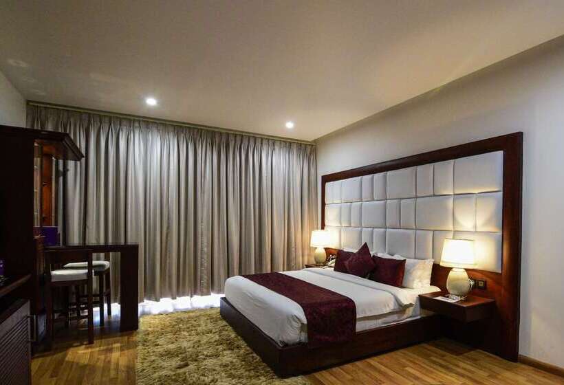 هتل Park Regis Goa