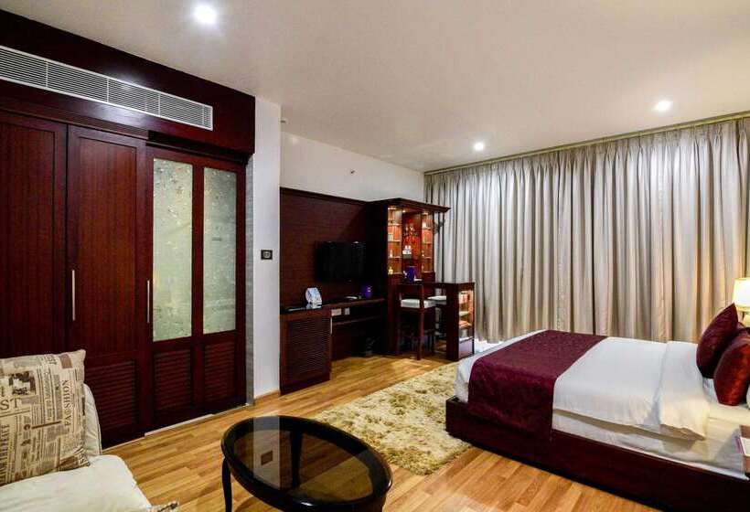 هتل Park Regis Goa