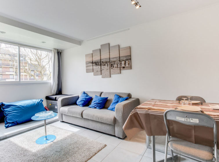 Отель Plein Sud