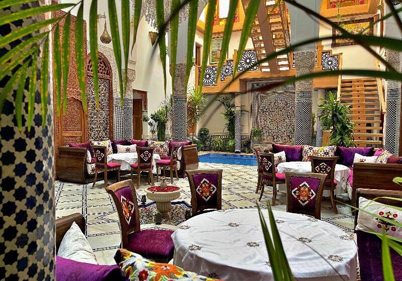 酒店 Riad Marjana Suites & Spa