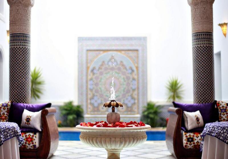 酒店 Riad Marjana Suites & Spa