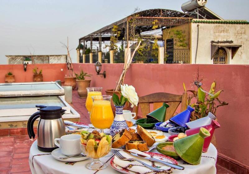 酒店 Riad Marjana Suites & Spa