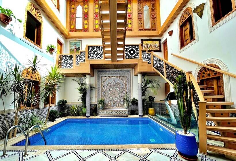 酒店 Riad Marjana Suites & Spa