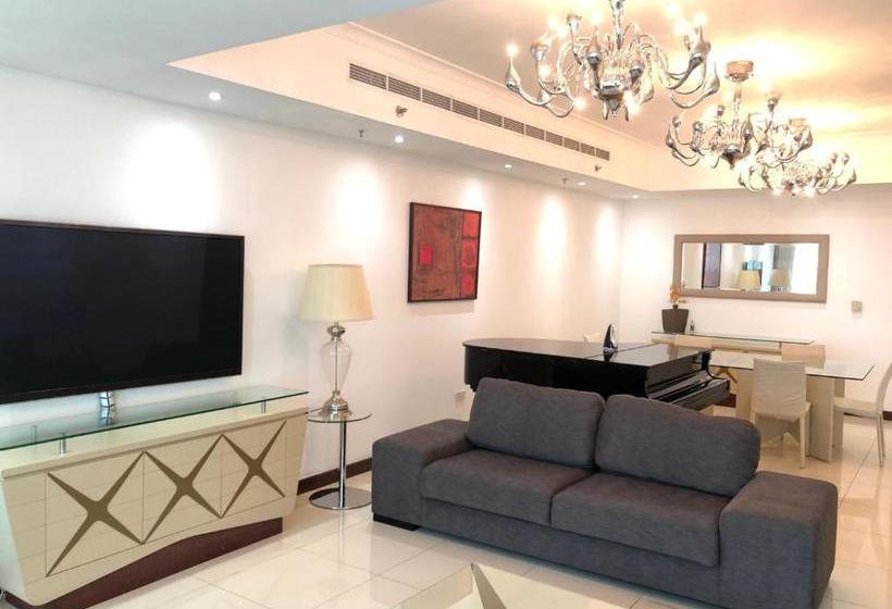 Отель Roma By Giovanni Boutique Suites