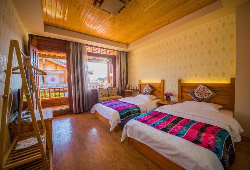 هتل Lijiang Rongyi Homestay