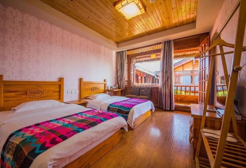 هتل Lijiang Rongyi Homestay