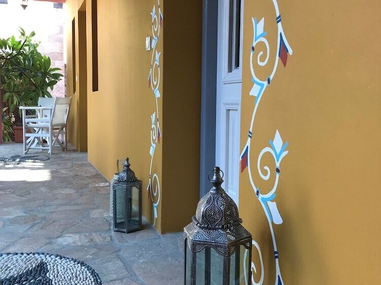 酒店 Saint Artemios Boutique