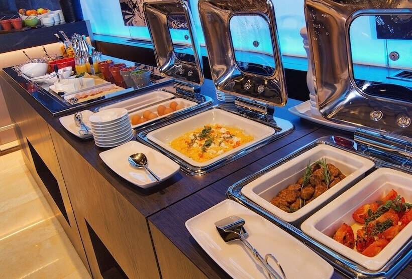 ホテル Saz City Life Boutique