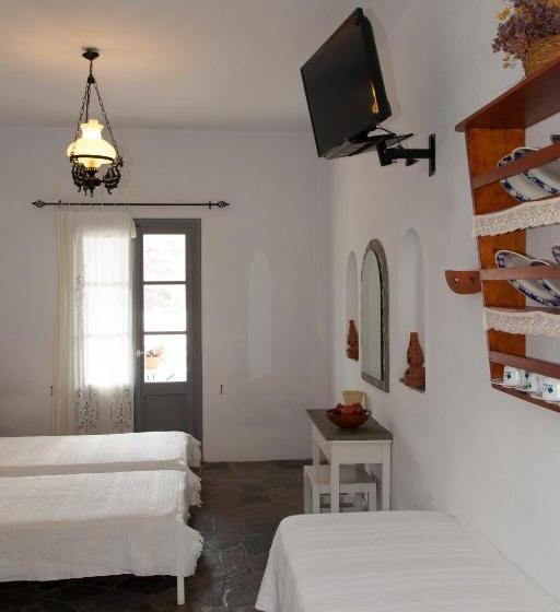 בית מלון כפרי Sifnos Ostria Studios