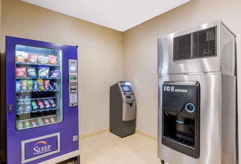 Отель Sleep Inn & Suites Middletown   Goshen