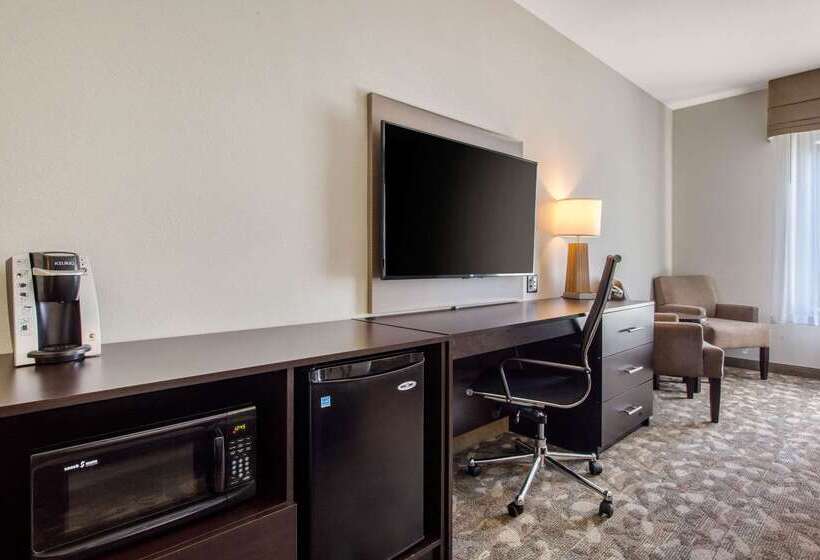 Отель Sleep Inn & Suites Middletown   Goshen